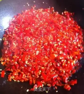 Make Homemade chili sauce step 2