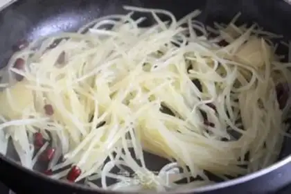 Make Spicy potatoes step 2