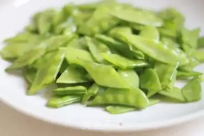 Make Fry mushrooms, Dutch beans step 1