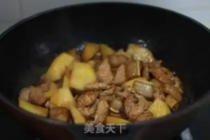 Make Potato red meat step 4