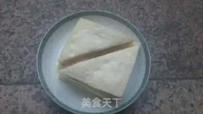 Make Egg ham sandwich step 4