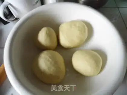 Make Rosemary egg bread step 5