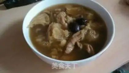 Make Monkeys and mushrooms have stomach soup step 6