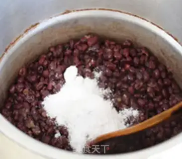 Make Red bean cake step 4