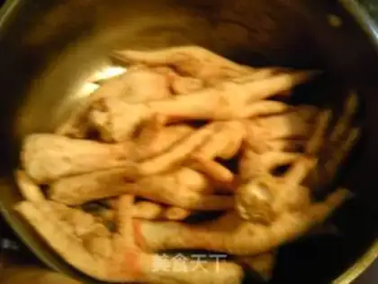 Make Salt chicken feet step 0