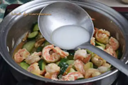 Make Cashew shrimp step 11