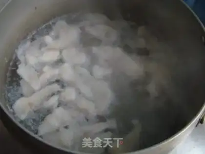 Make Waterball fish step 7