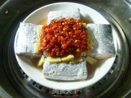Make Pepper chopping steamed fish step 7