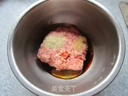 Make Pearl meatballs step 1