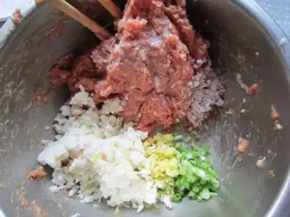 Make Pearl meatballs step 2