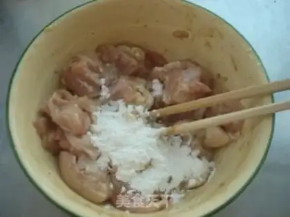 Make Hot-pot chicken step 1