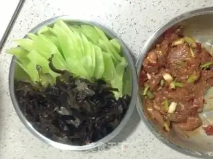Make ♪ Scrambled meat ♪ step 0