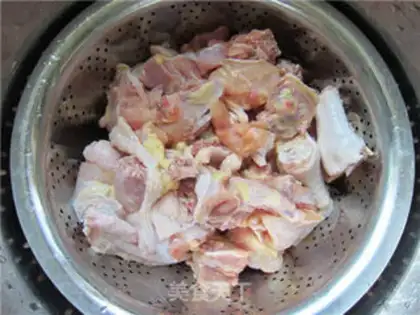 Make Spicy potato chicken step 0