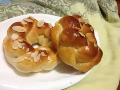 Make Almond bouquet bread step 8