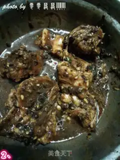 Make Peas and garlic veal step 1