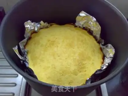 Make SpongeBob cake step 9