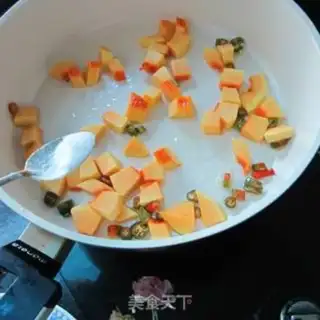 Make Spicy pickles with potatoes step 2