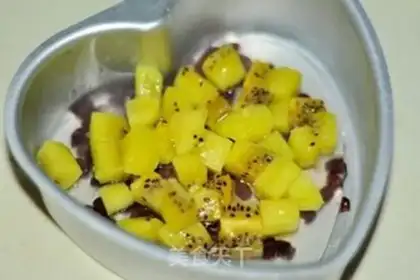 Make Peach bean mousse cake step 6