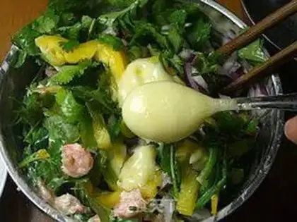 Make Shrimp spinach salad step 6