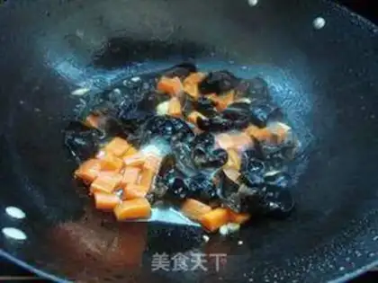 Make Mullow carrots and buns step 5
