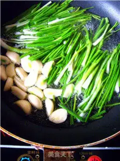 Make Garlic onion noodles step 3