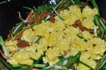 Make Scrambled eggs step 6
