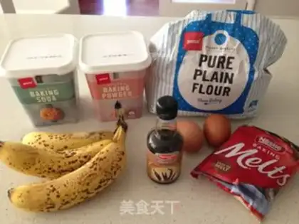 Make Chocolate banana cake step 1