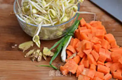 Make Fish bone and vegetable soup step 3