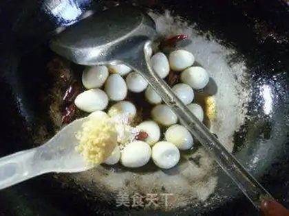 Make Spicy quail eggs step 5
