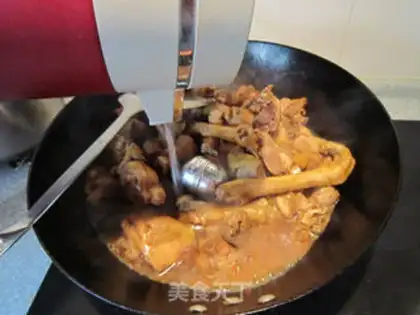 Make A red roasted chicken step 5