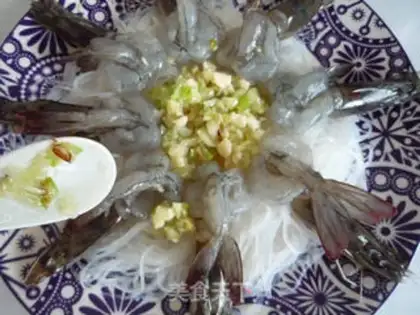 Make Garlic fan steamed shrimp step 11
