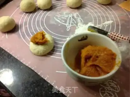 Make Pumpkin step 5