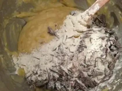 Make Chocolate banana cake step 17