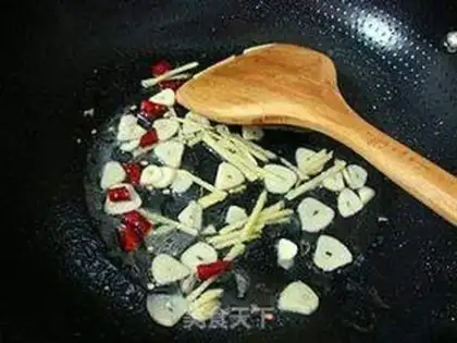 Make Spicy cucumbers fire the fish step 6