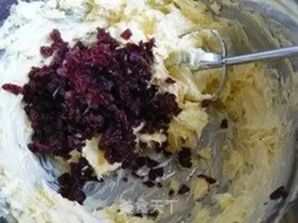 Make Cranberry cookies step 2