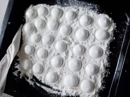 Make Cat claw marshmallows step 8