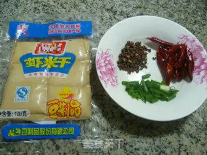 Make Spicy shrimp dry step 0