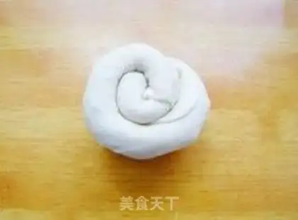 Make Pretzel onions step 4