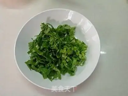 Make Ham intestinal bread salad step 1
