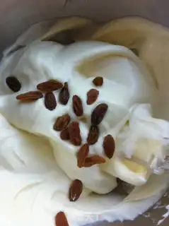 Make Coco-colored buns step 4