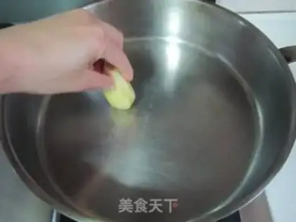 Make Porridge goldfish step 1
