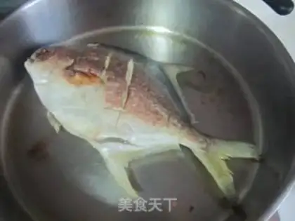 Make Porridge goldfish step 3