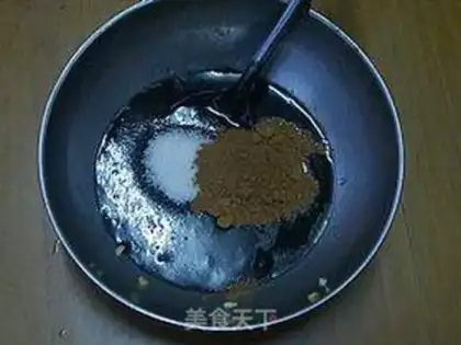 Make Black sesame sauce cinnamon rolls step 5