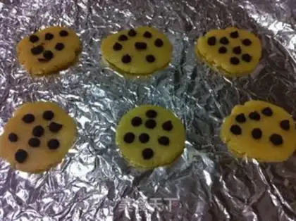 Make Butter cartoon cookies step 18