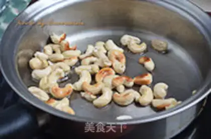 Make Cashew shrimp step 4