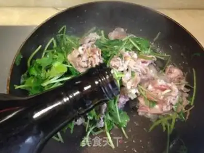 Make The lamb sauce step 3