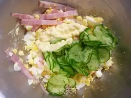 Make Quickie egg salad sandwich step 3