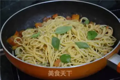 Make Tomato shrimp pasta step 9