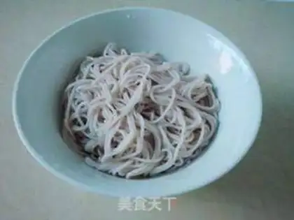 Make Chicken cabbage and red rice step 0