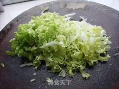 Make Chicken cabbage and red rice step 3